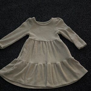 Cat & Jack Cream Long-Sleeve Casual Dress